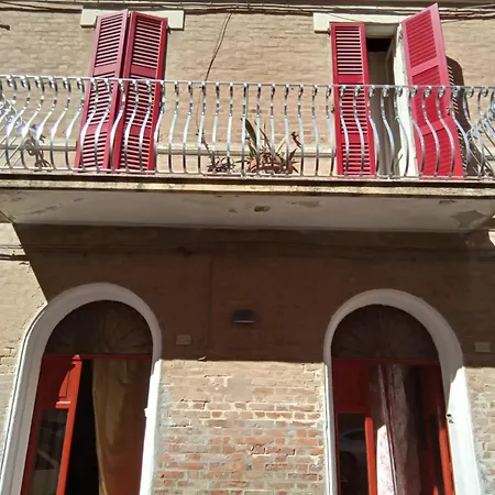 Casa Antica A 10 Metri Dalla Spiaggia *